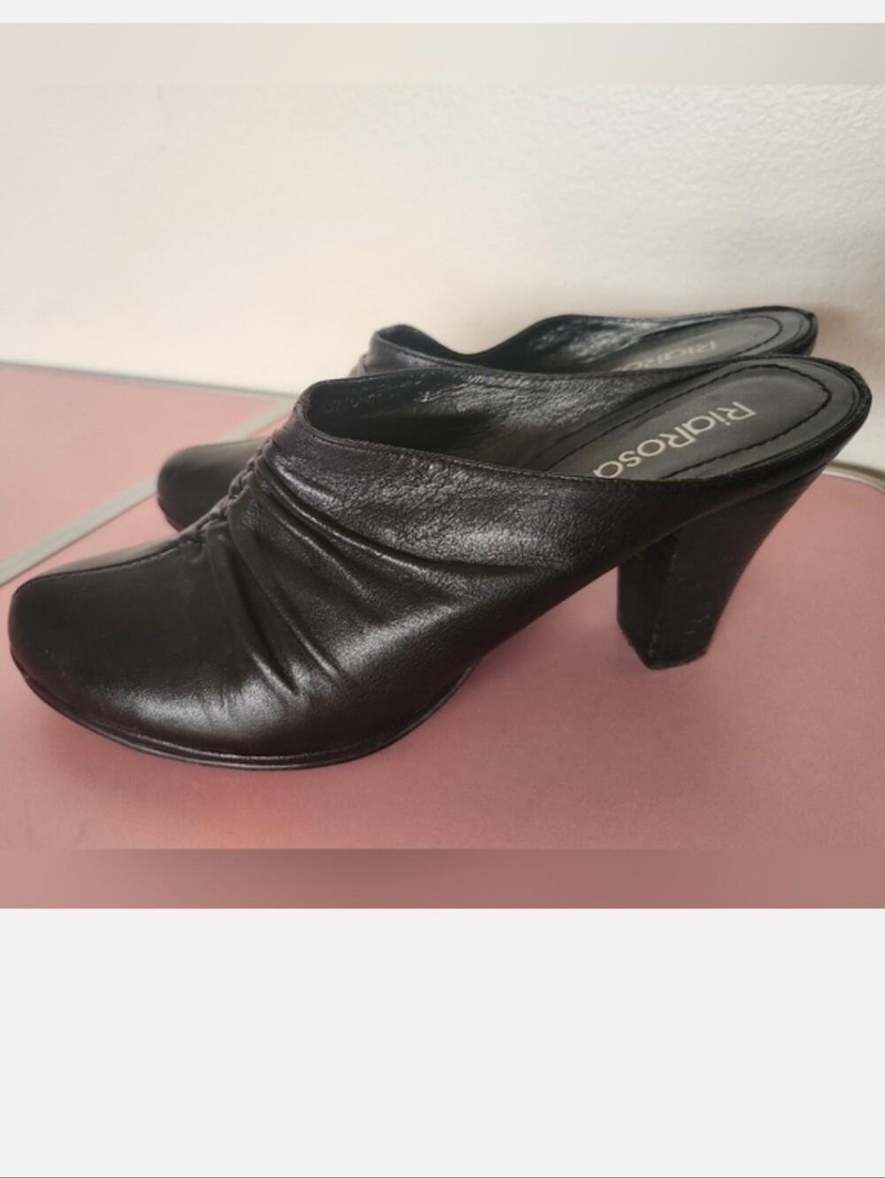 RiaRosa Italy Elegant Black Leather Mules Size 35 (US Size 5-5.5)